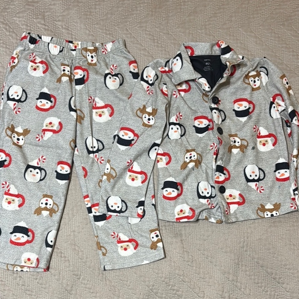 Bundle of 4T Pajama Sets (8 pieces) - Picture 8 of 11